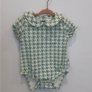 Blue and Cream Houndstooth Baby Onesie